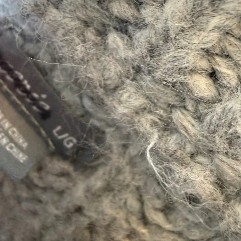 Aerie Oversized Grey Shaker Knit Crewneck Sweater Large Slouchy Cotton Blend